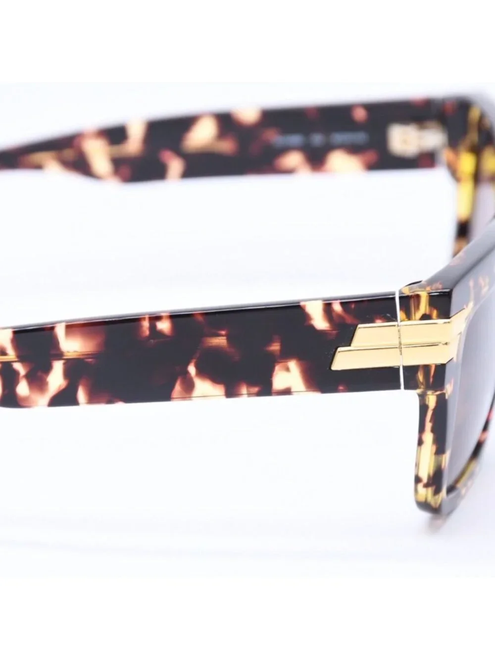 Bottega Veneta Side Logo Sunglasses Eyewear 18 145 Gold